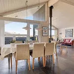 Ferienhaus Elni - 350m From The Sea By Interhome